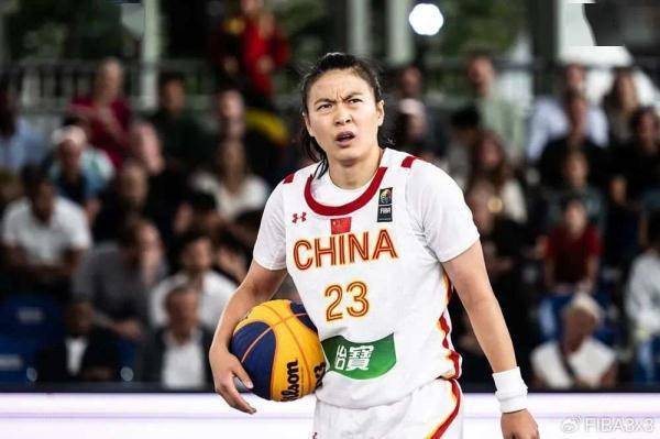 王丽丽当选国际篮联三人篮球年度MVP